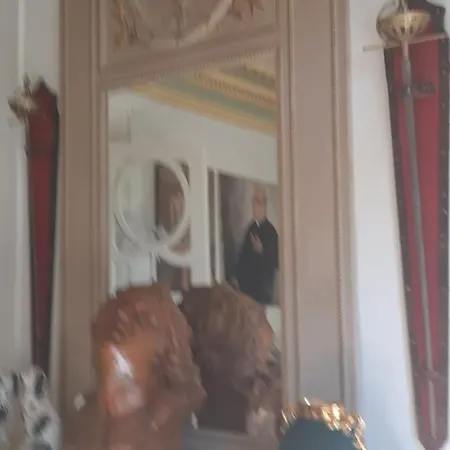 Saint Georges 2 *