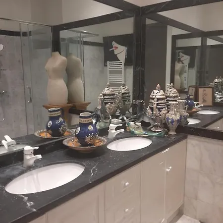 Saint Georges 2 Bed & Breakfast *